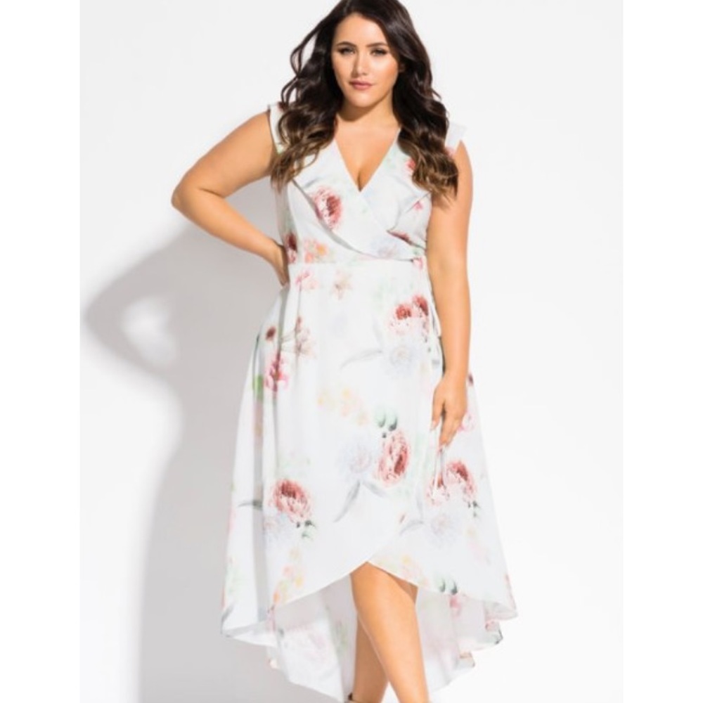 City Chic Day dream Maxi 16